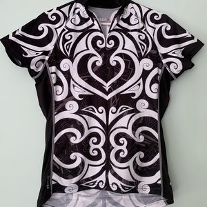 Women’s Primal short sleeve bike jersey, Size M